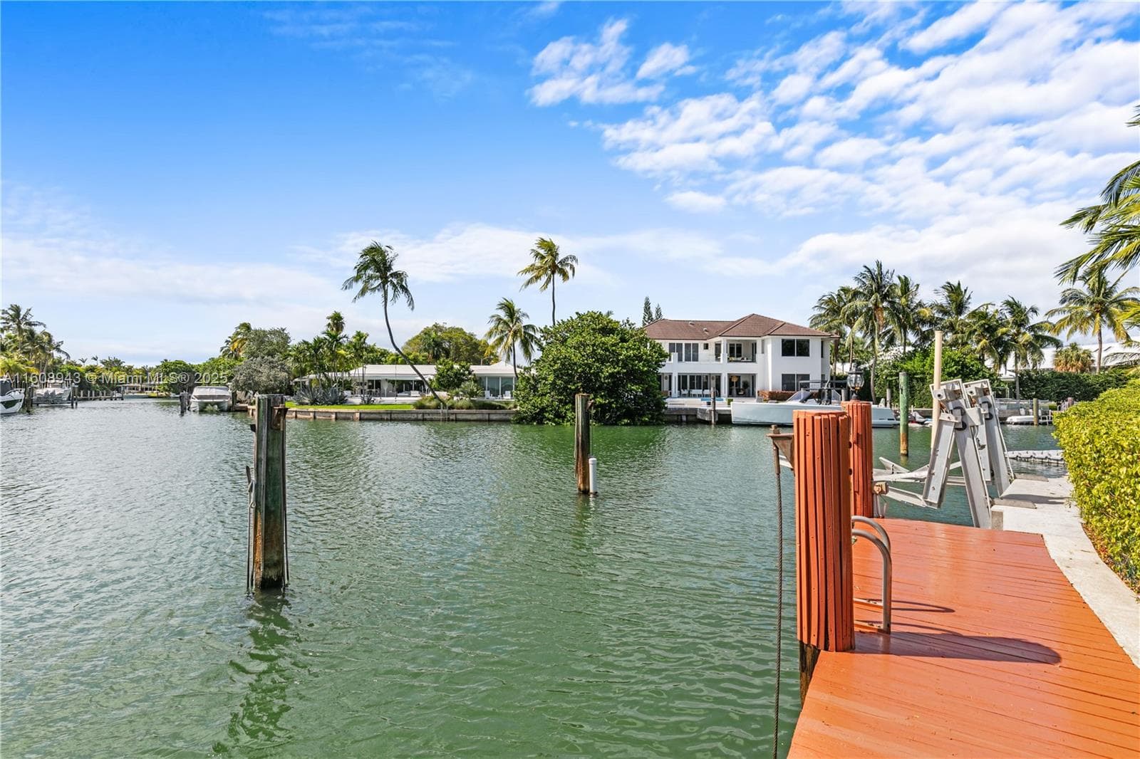 241 Cape Florida Dr, Key Biscayne FL 33149 — 48