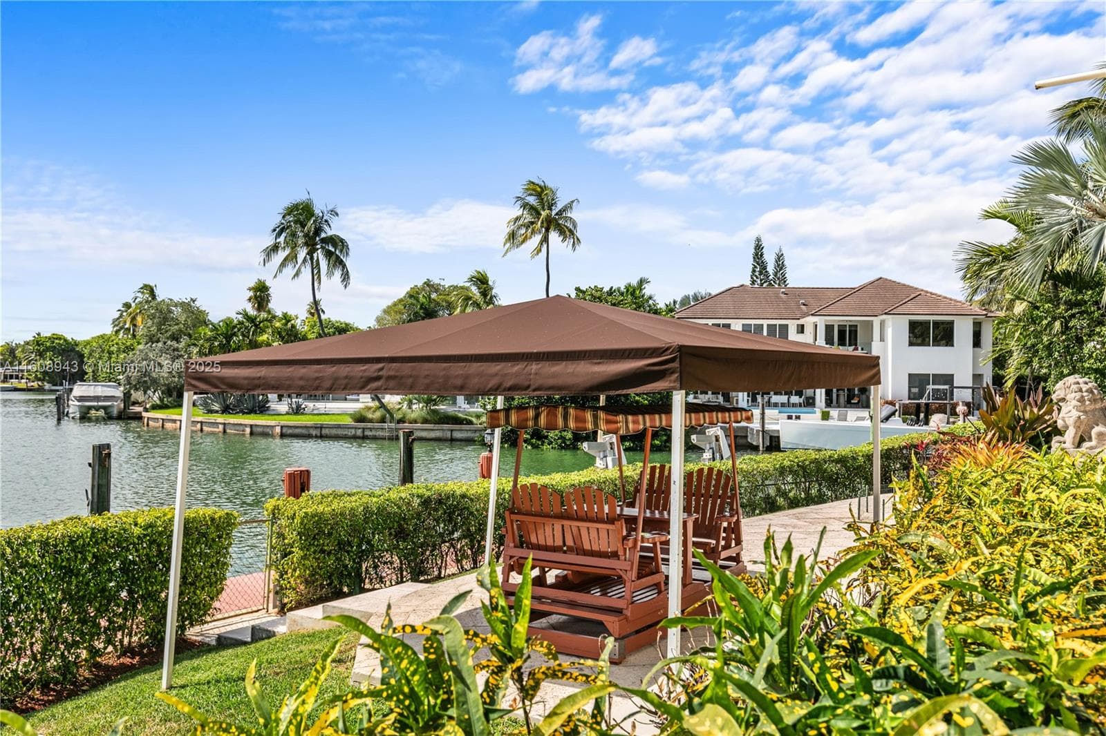 241 Cape Florida Dr, Key Biscayne FL 33149 — 44