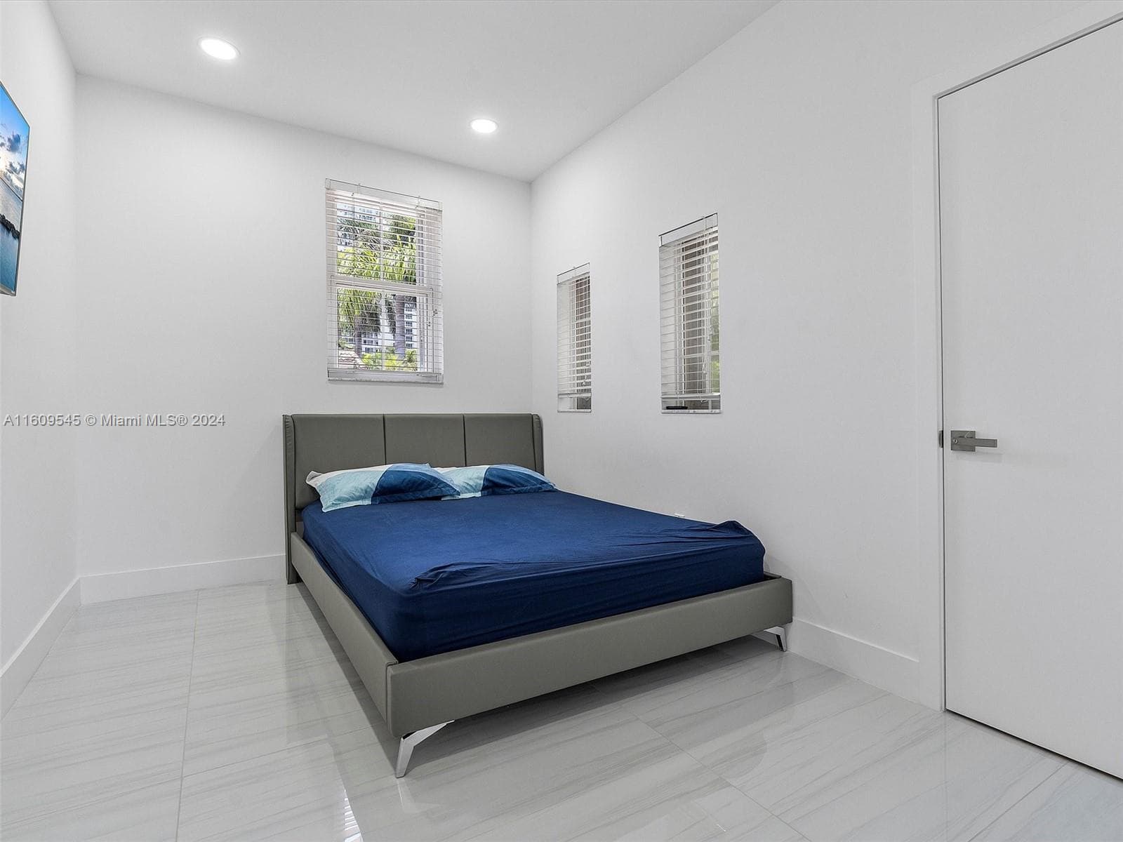 21301 NE 38th Ave # 58, Aventura FL 33180 — 44
