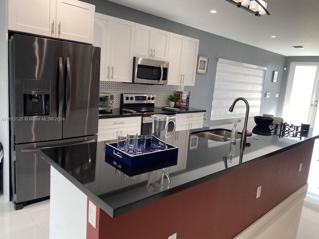 3445 SW 14th St # 3445, Miami FL 33145 — 38