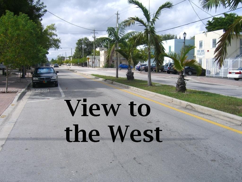 3340 Grand Ave, Miami FL 33133 — 3