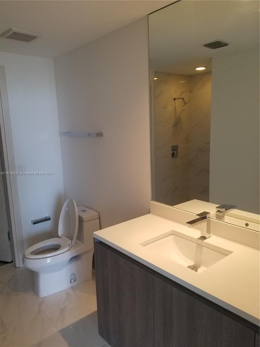 801 S MIAMI AVE # 1610, Miami FL 33130 — 16