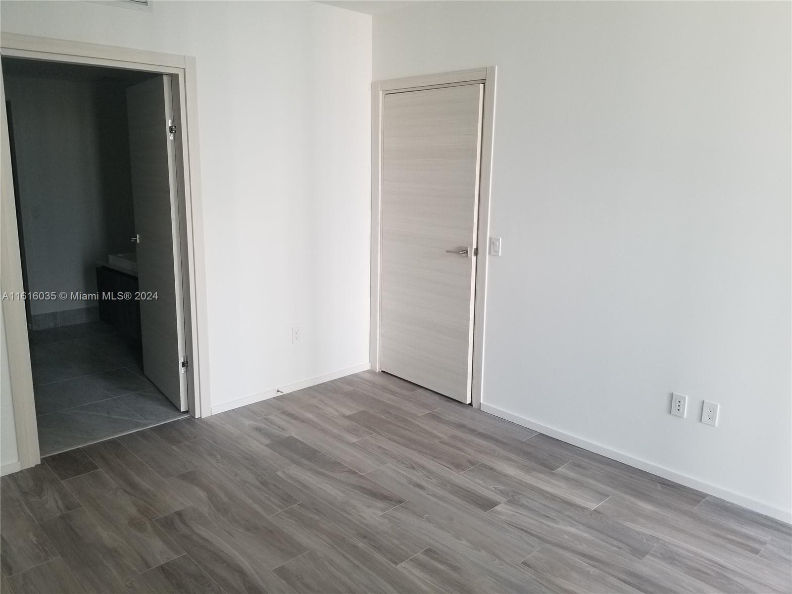 801 S MIAMI AVE # 1610, Miami FL 33130 — 22