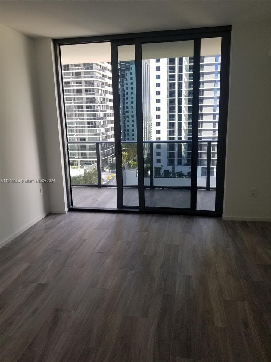 801 S MIAMI AVE # 1610, Miami FL 33130 — 21