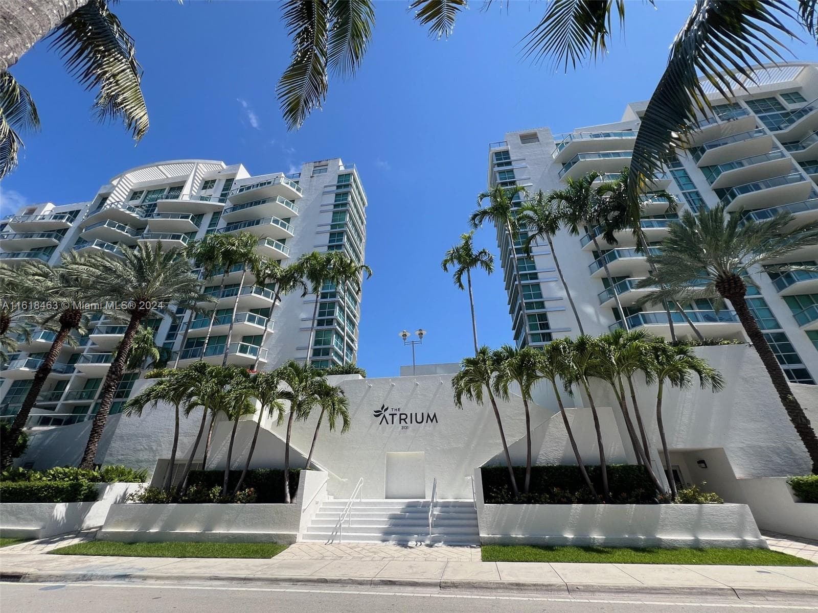 3131 NE 188th St # 609, Aventura FL 33180 — 38