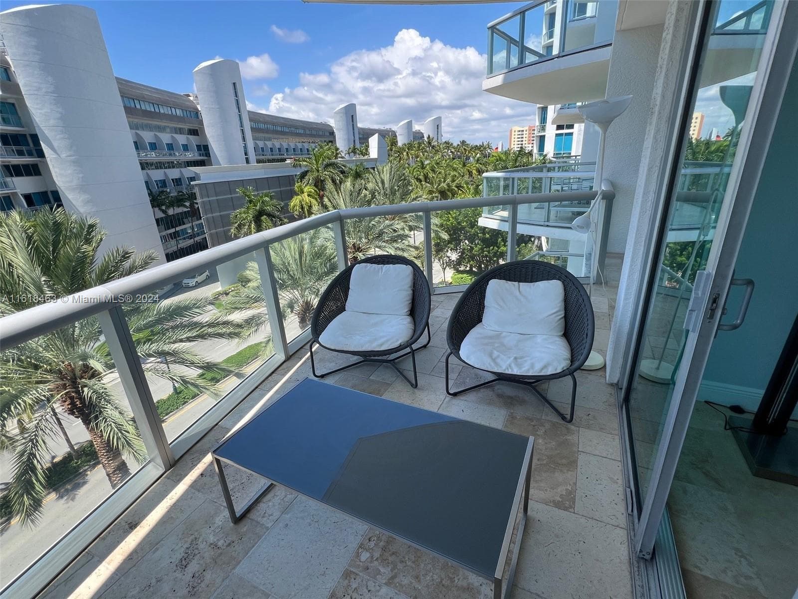 3131 NE 188th St # 609, Aventura FL 33180 — 33