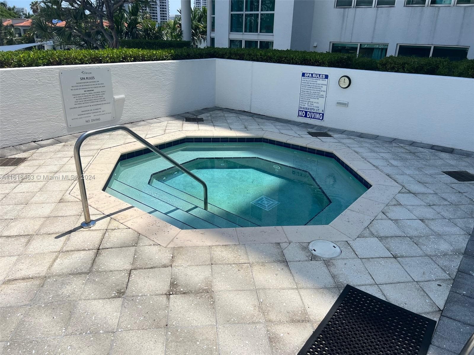 3131 NE 188th St # 609, Aventura FL 33180 — 41