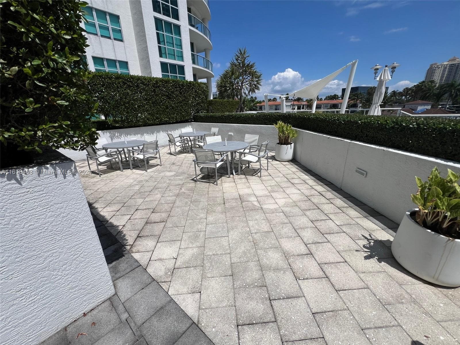 3131 NE 188th St # 609, Aventura FL 33180 — 45