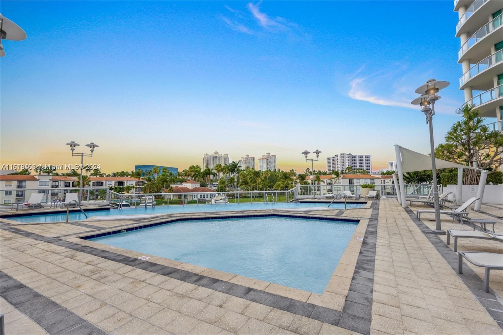 3131 NE 188th St # 609, Aventura FL 33180 — 39