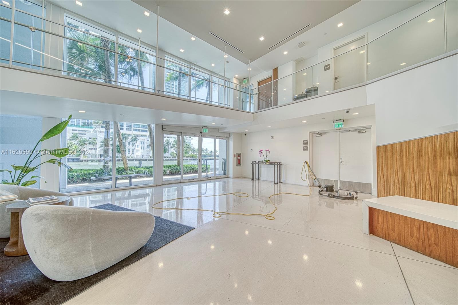 601 NE 27th St, Miami FL 33137 — 38