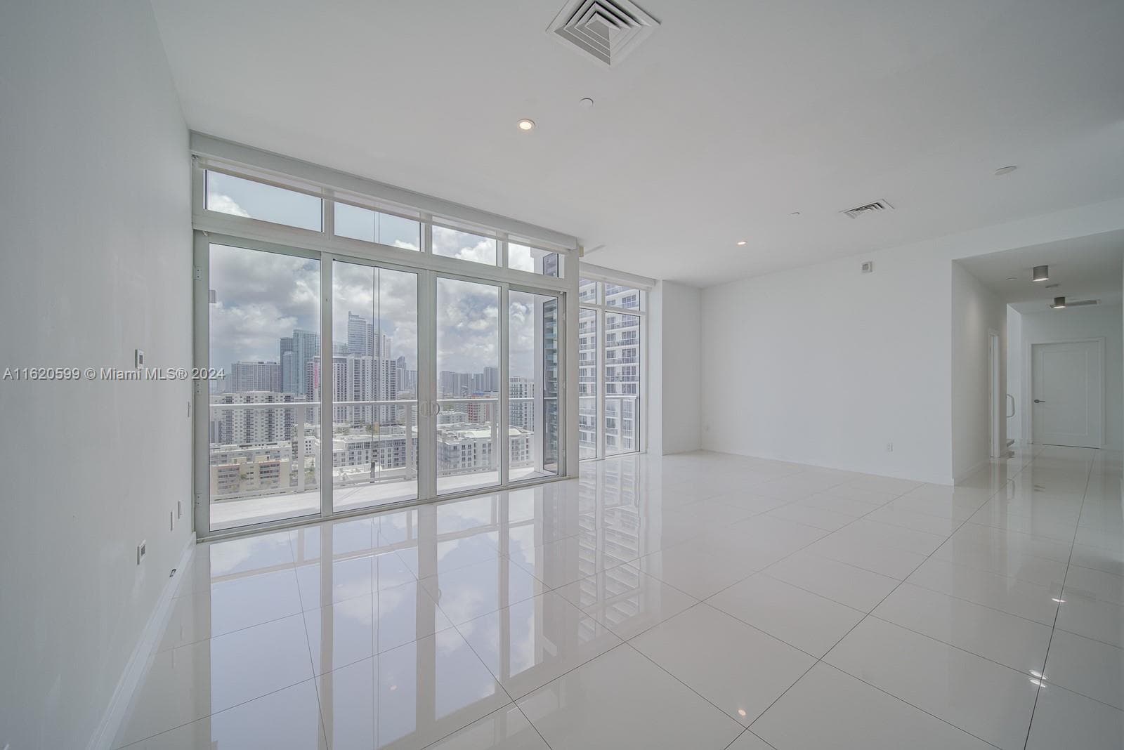 601 NE 27th St, Miami FL 33137 — 8