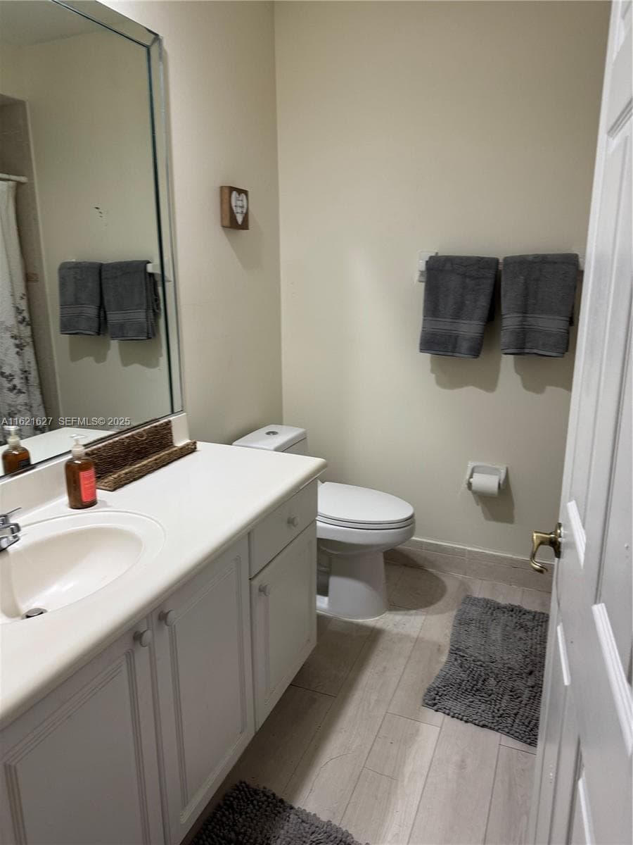 4866 NW 108th Psge # 4866, Doral FL 33178 — 15