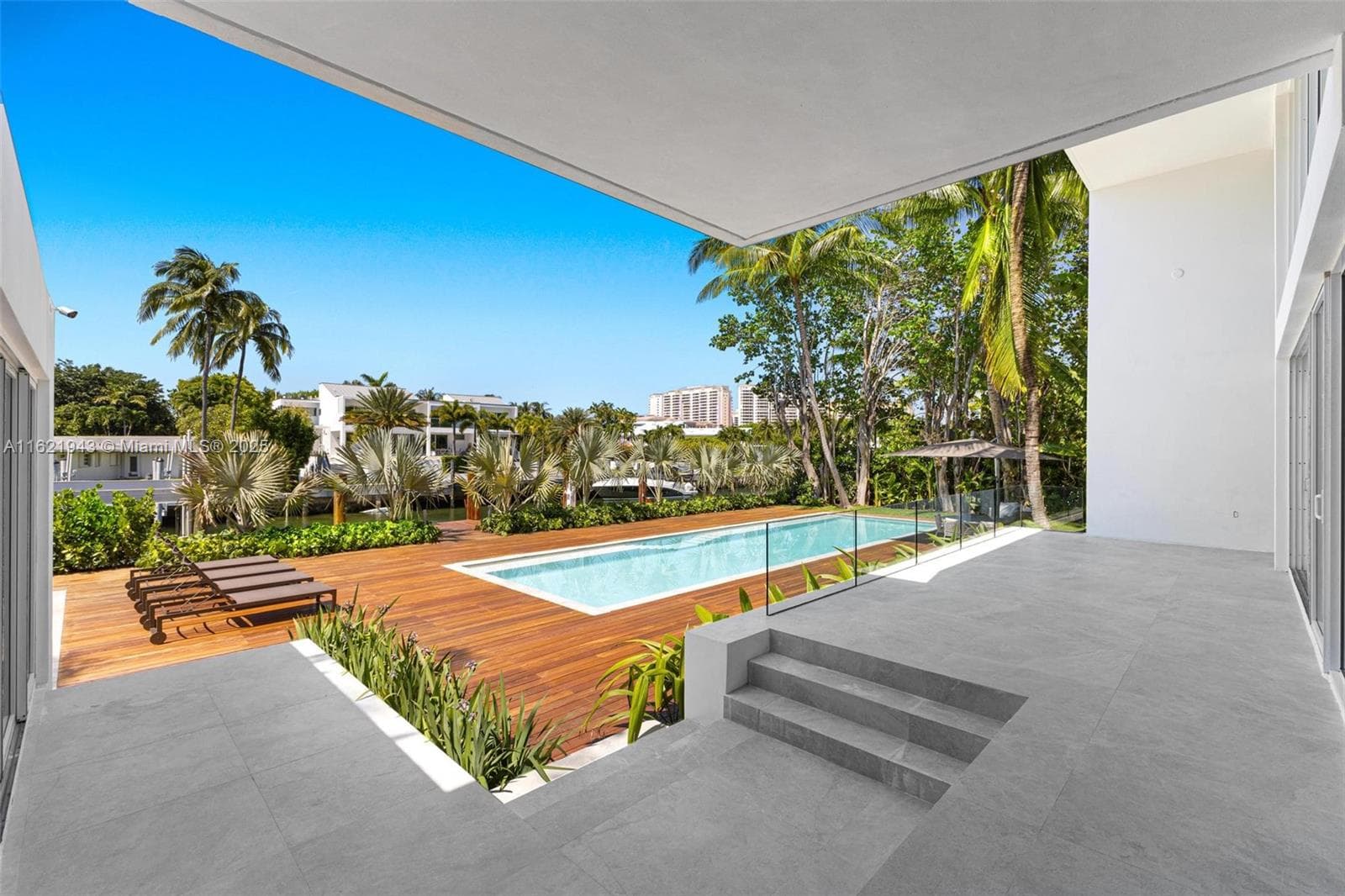 161 Cape Florida Dr, Key Biscayne FL 33149 — 12