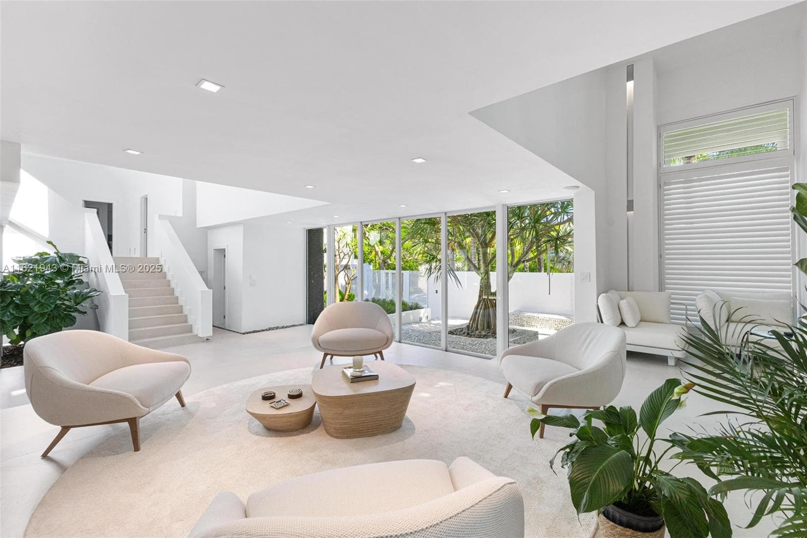 161 Cape Florida Dr, Key Biscayne FL 33149 — 32
