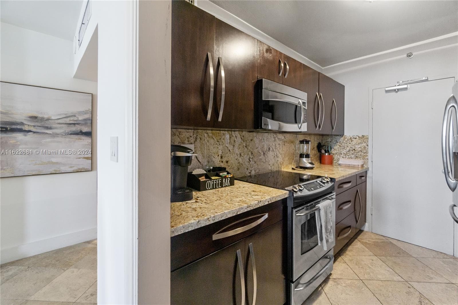 100 Lincoln Rd # 1422, Miami Beach FL 33139 — 17
