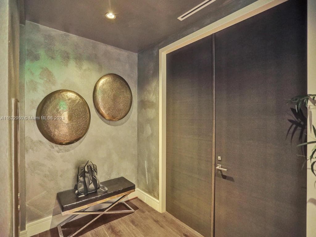 3250 NE 188th St # 207, Aventura FL 33180 — 64