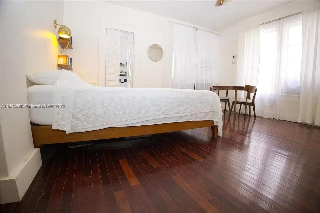 Sevilla Condo, Miami Beach, FL — 3