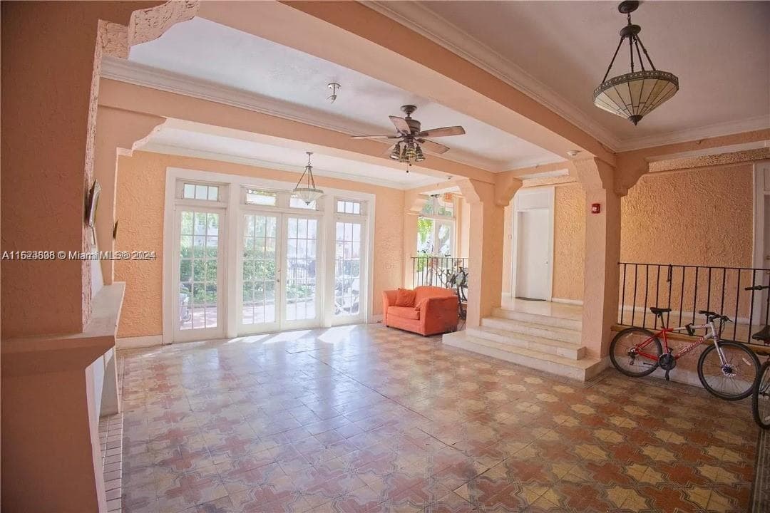 Sevilla Condo, Miami Beach, FL — 1