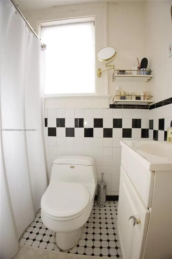 Sevilla Condo, Miami Beach, FL — 5