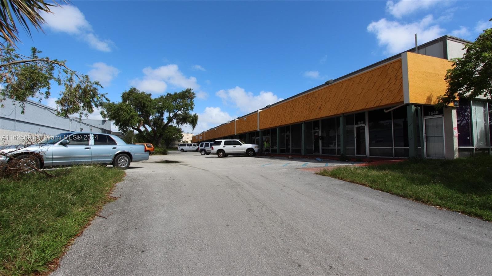 1620 NE 148 St # 1630, North Miami FL 33181 — 1