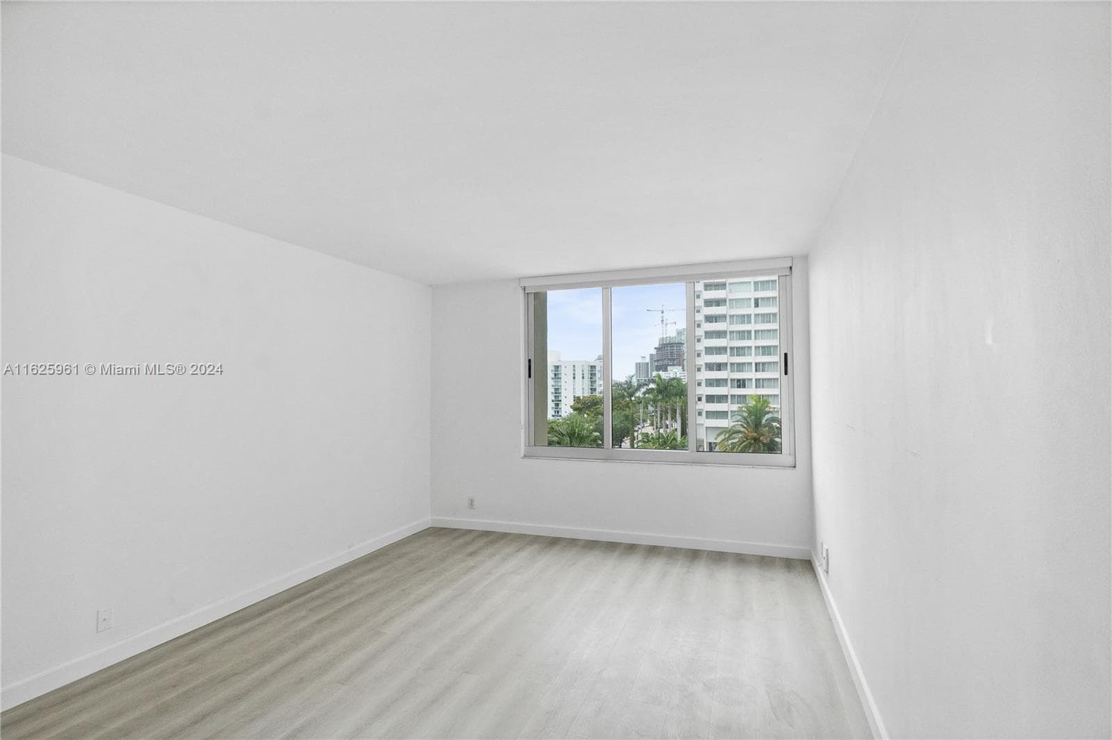 1200 West Ave # 515, Miami Beach FL 33139 — 11