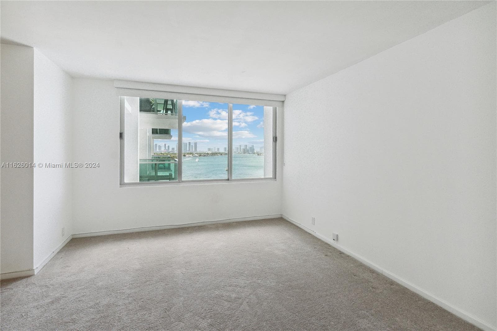1000 West Ave # 821, Miami Beach FL 33139 — 2