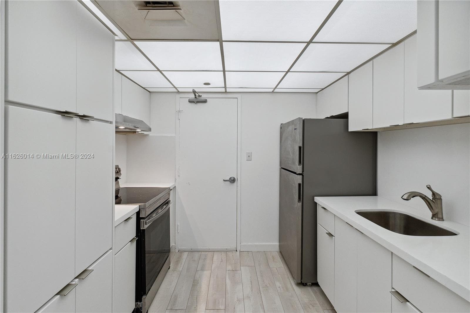 1000 West Ave # 821, Miami Beach FL 33139 — 6