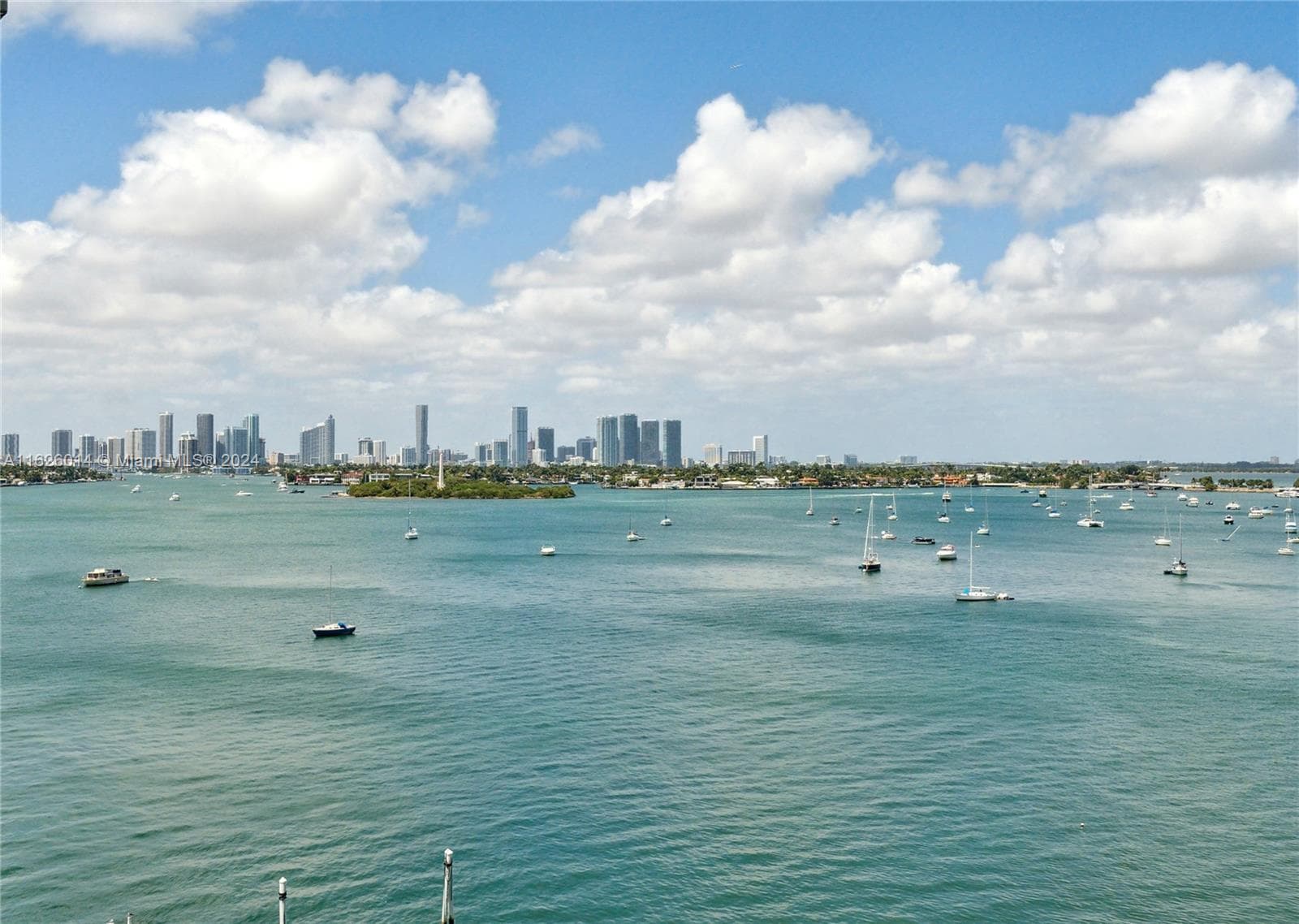 1000 West Ave # 821, Miami Beach FL 33139 — 1