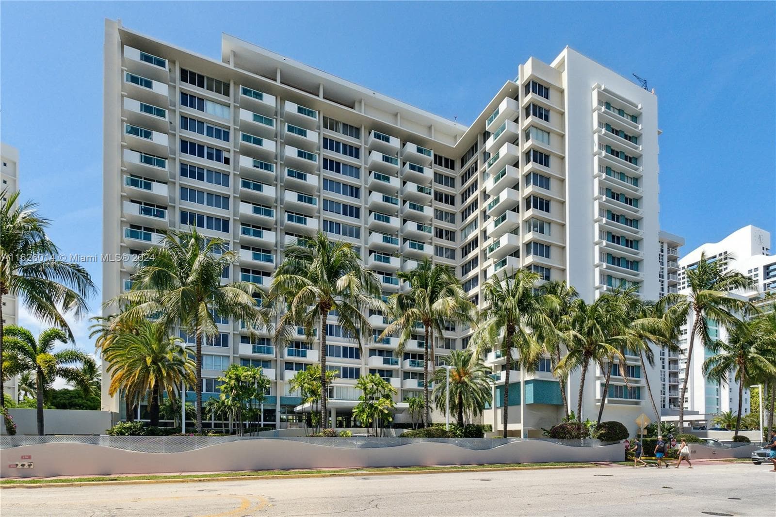 1000 West Ave # 821, Miami Beach FL 33139 — 11