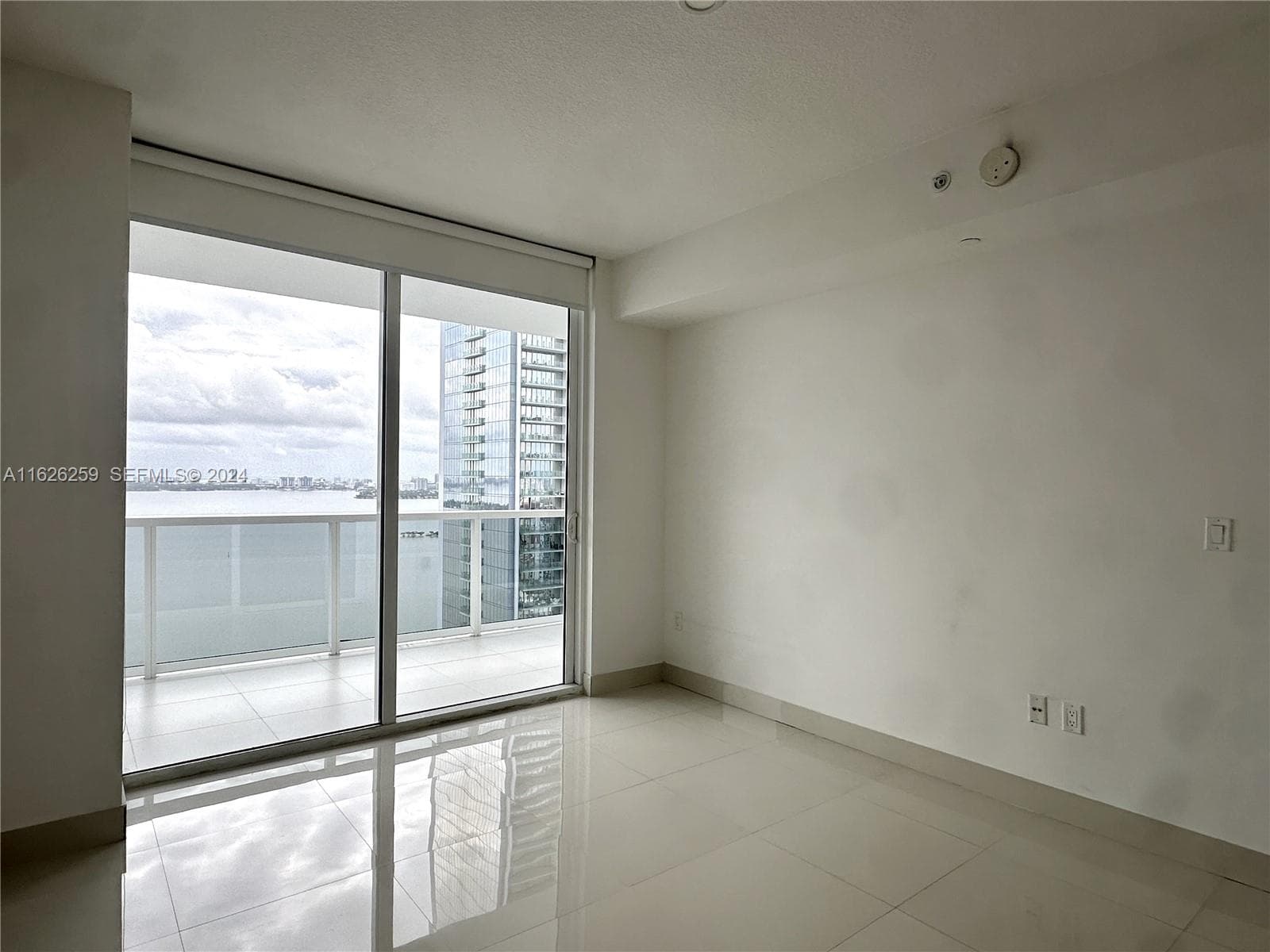600 NE 27th St # 2302, Miami FL 33137 — 12