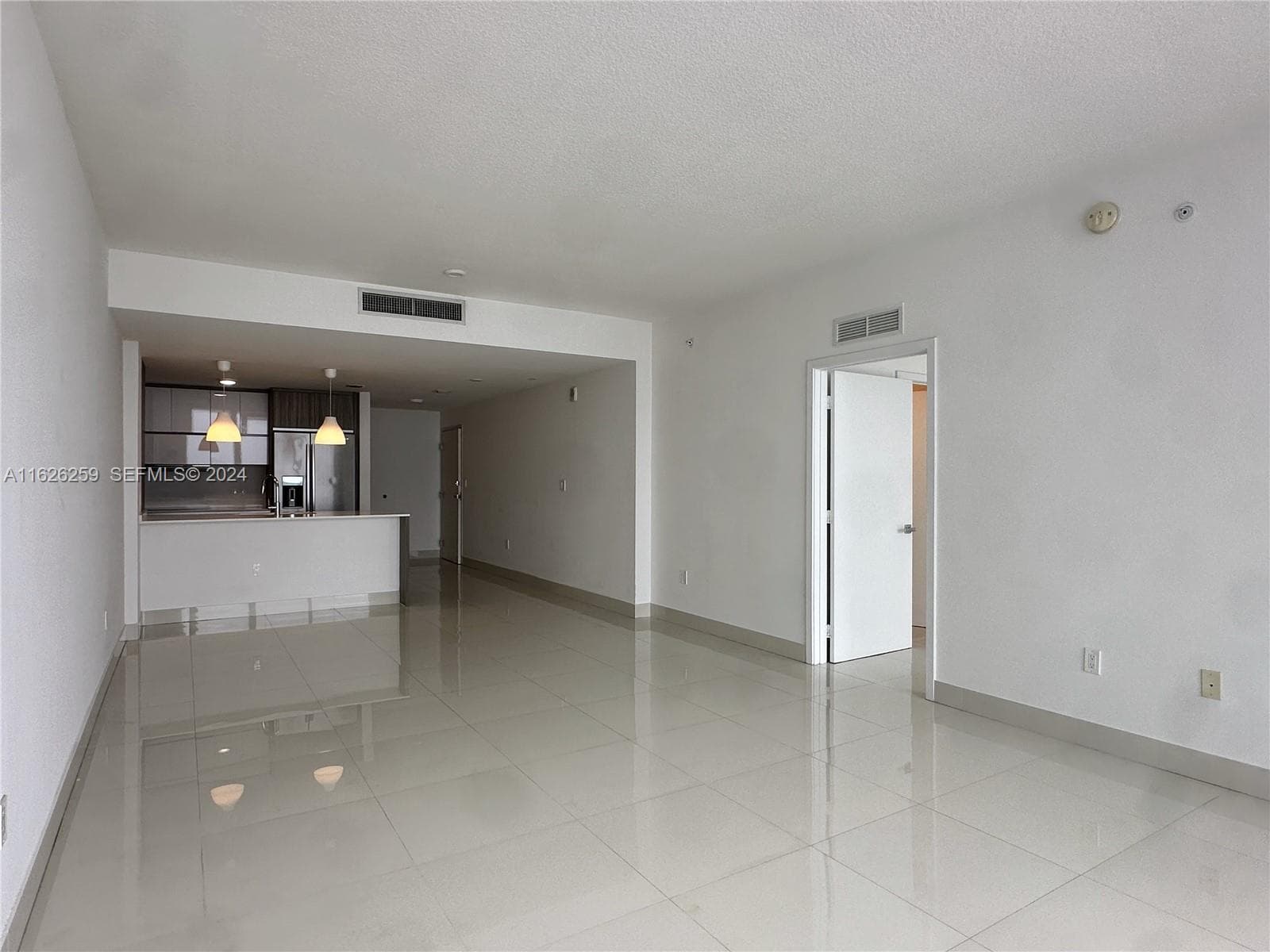 600 NE 27th St # 2302, Miami FL 33137 — 11