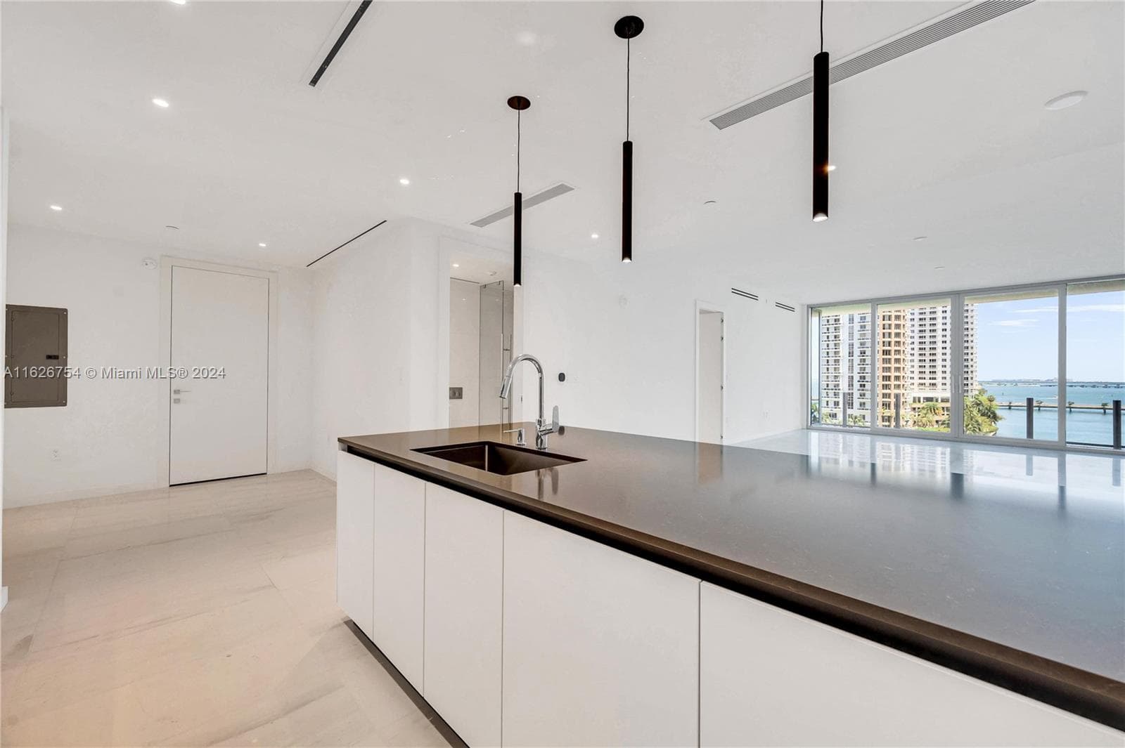 300 Biscayne Blvd Way # 703, Miami FL 33131 — 22