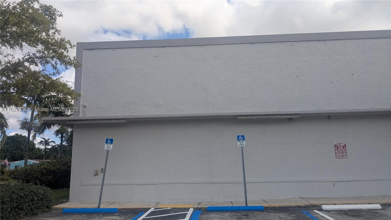 16525 NW 27th Ave, Miami Gardens FL 33054 — 8