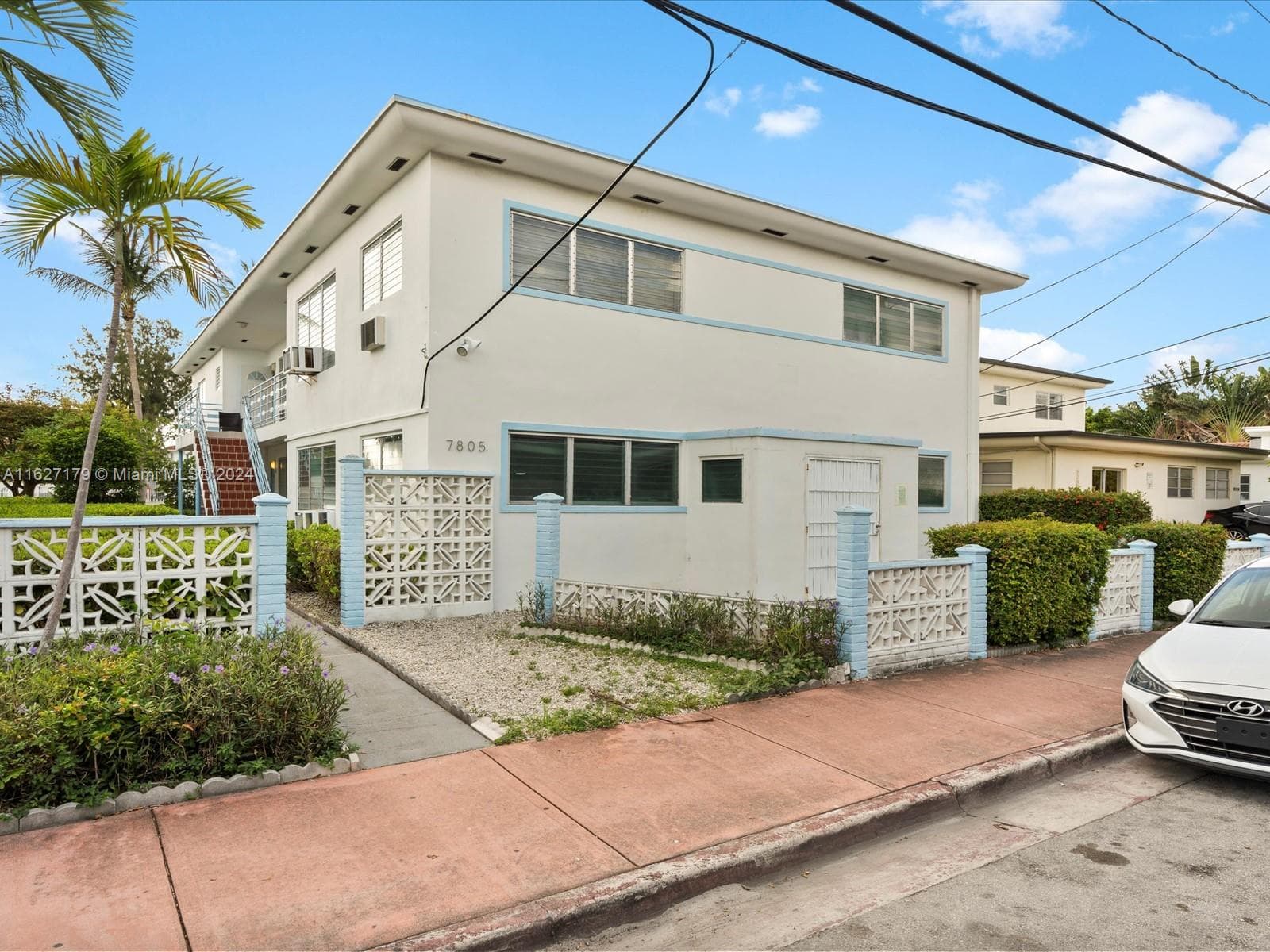 7805 & 7815 Crespi Blvd, Miami Beach FL 33141 — 9