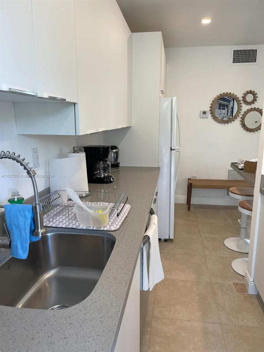 100 Sunrise Dr # 24, Key Biscayne FL 33149 — 6