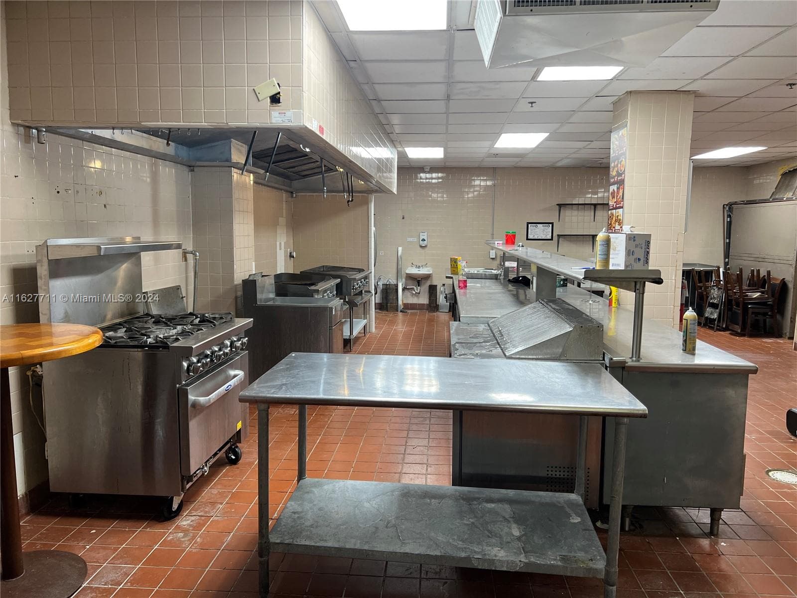 148 NW 167th St, Miami FL 33169 — 7