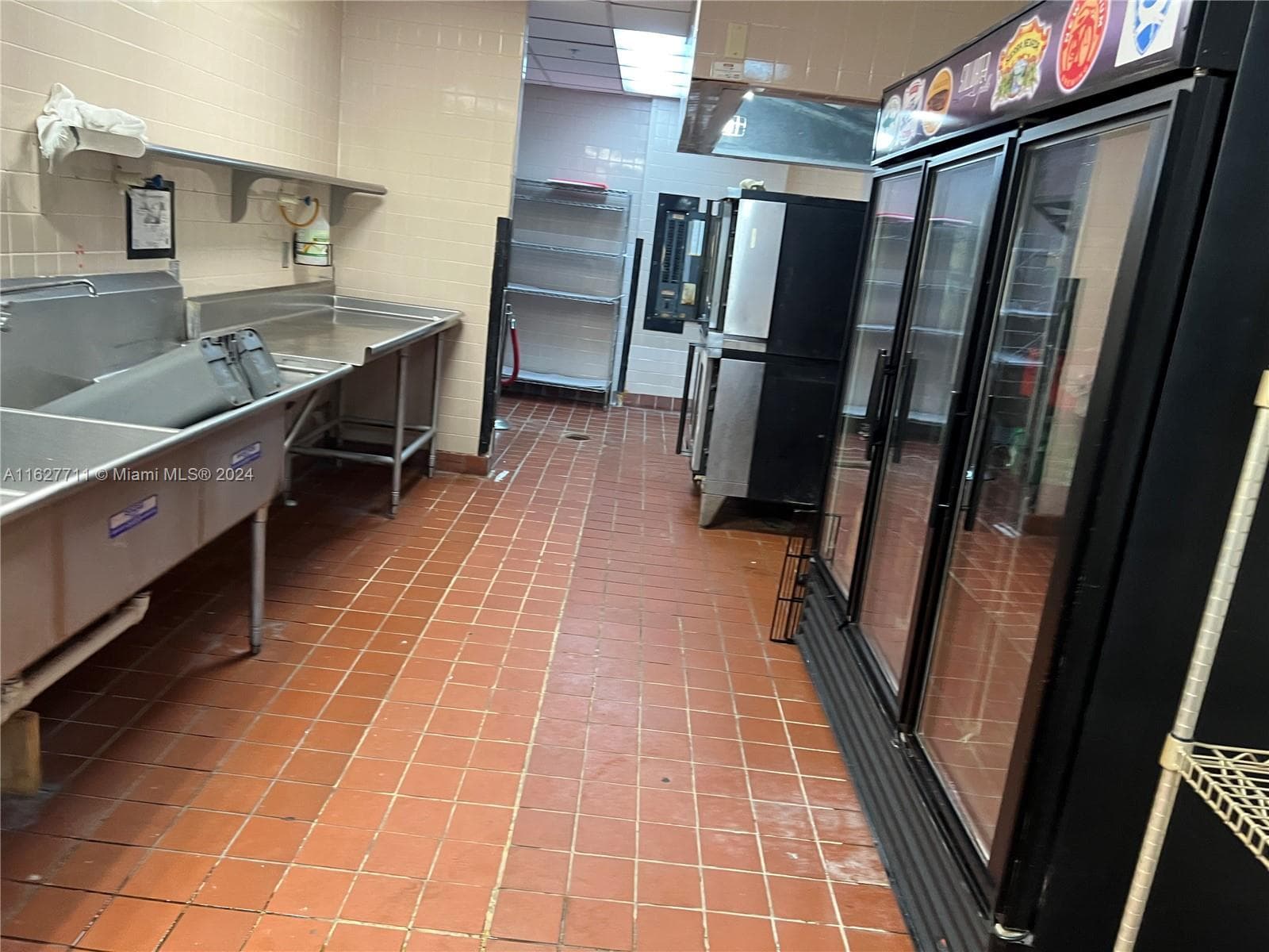 148 NW 167th St, Miami FL 33169 — 15