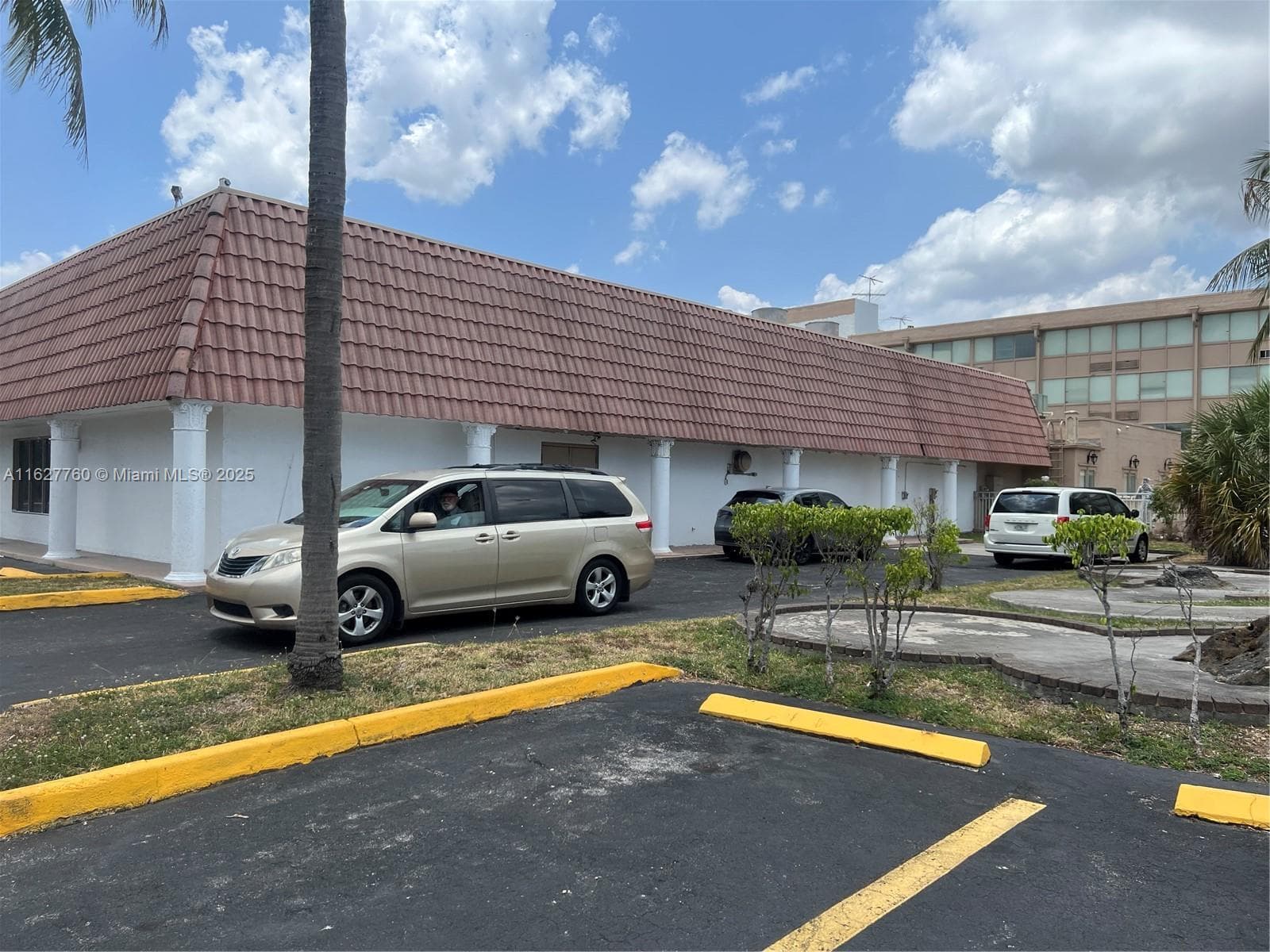 16805 NW 12th Ave, Miami Gardens FL 33169 — 9