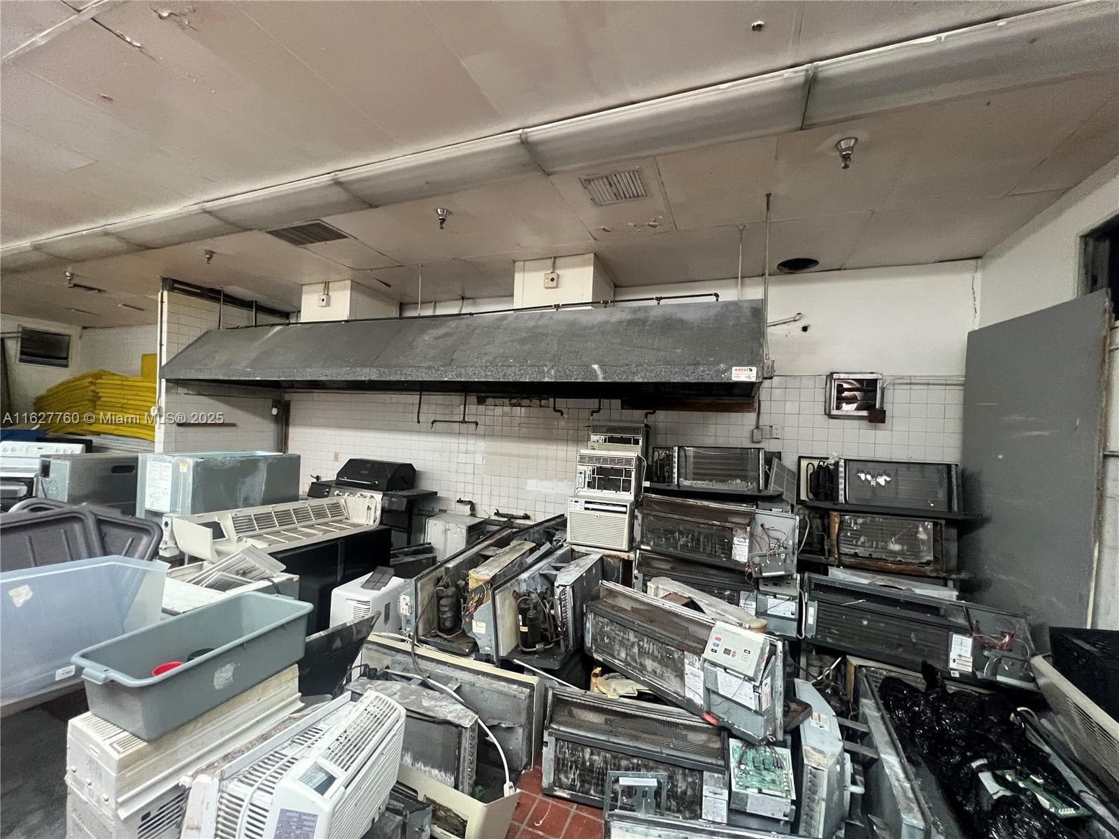 16805 NW 12th Ave, Miami Gardens FL 33169 — 15
