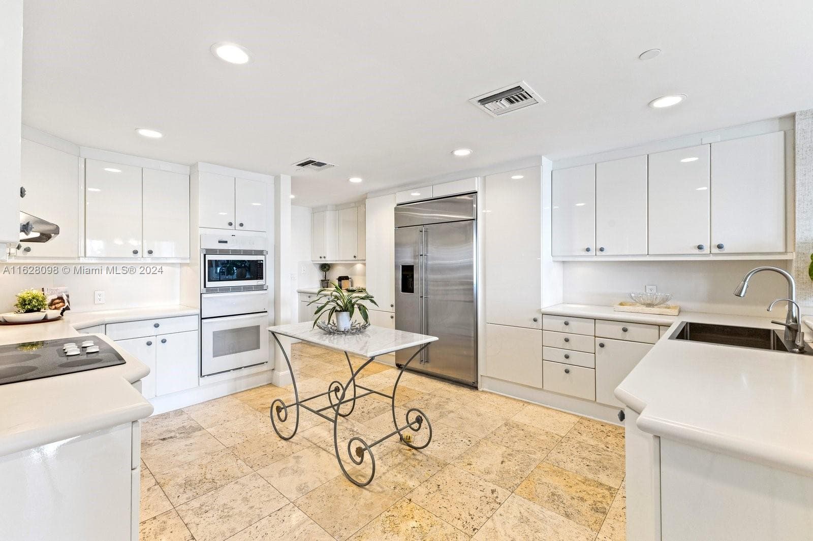 5221 Fisher Island Dr # 5221, Miami Beach FL 33109 — 14