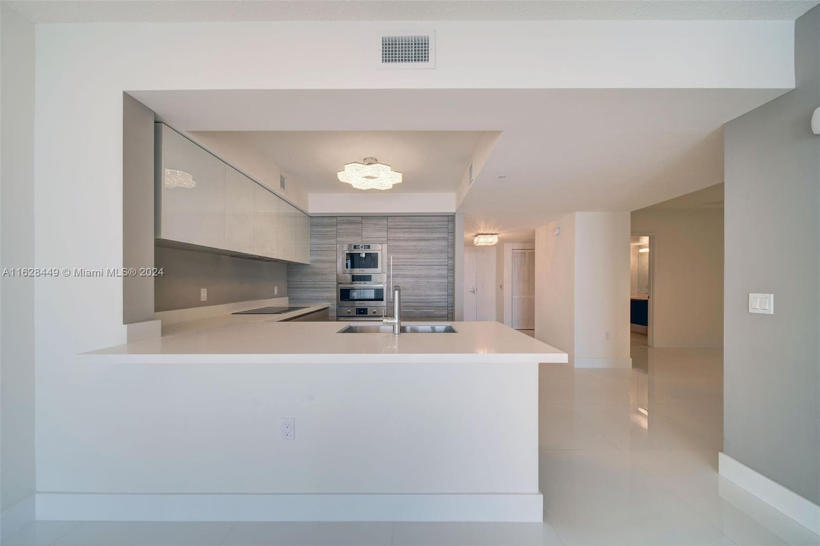 300 Sunny Isles Blvd # 2103, Sunny Isles Beach FL 33160 — 16