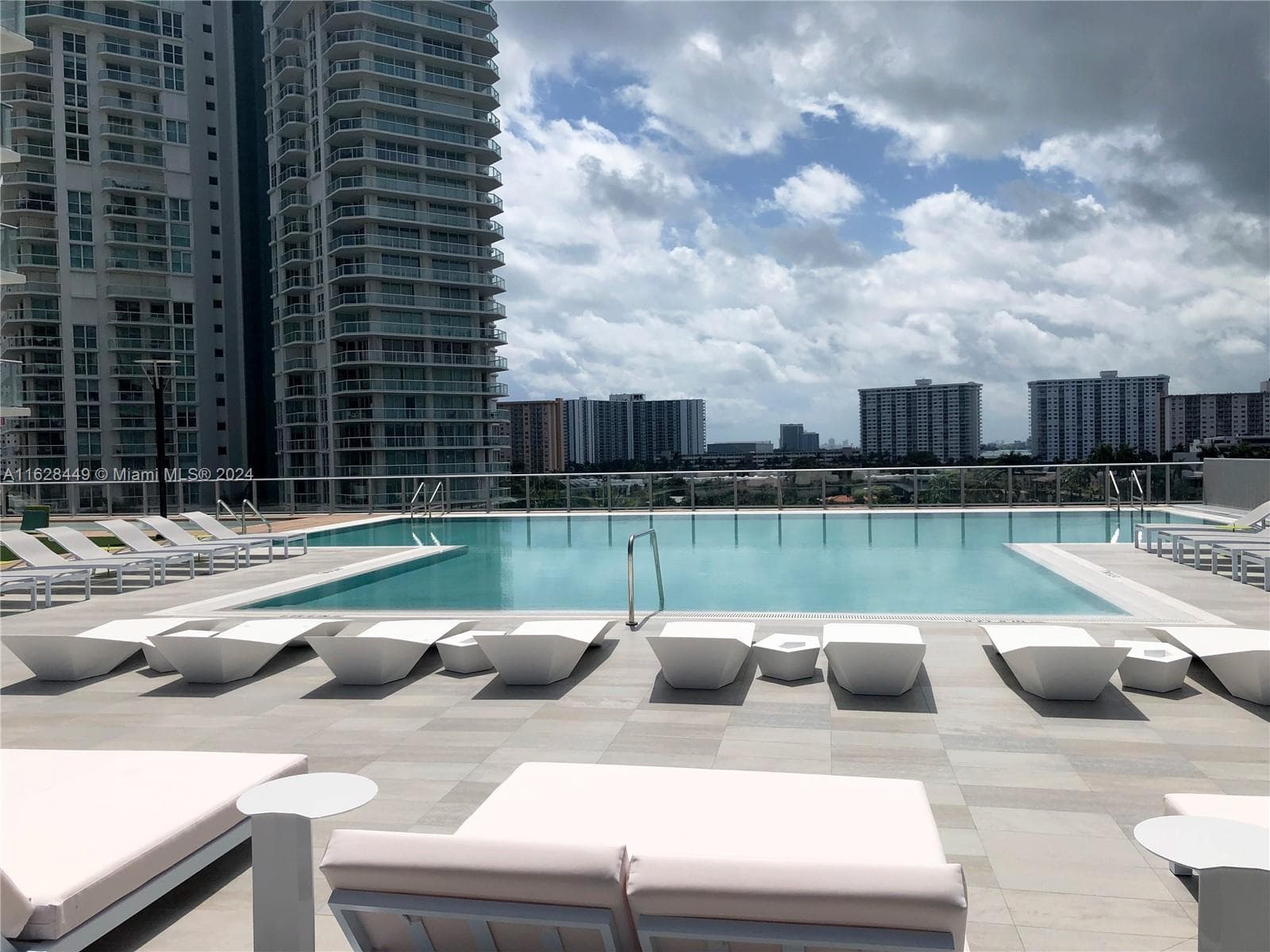 300 Sunny Isles Blvd # 2103, Sunny Isles Beach FL 33160 — 37