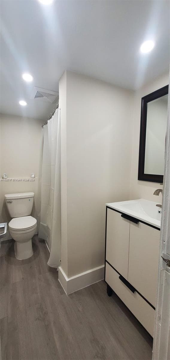 186 Westward Dr, Miami Springs FL 33166 — 6
