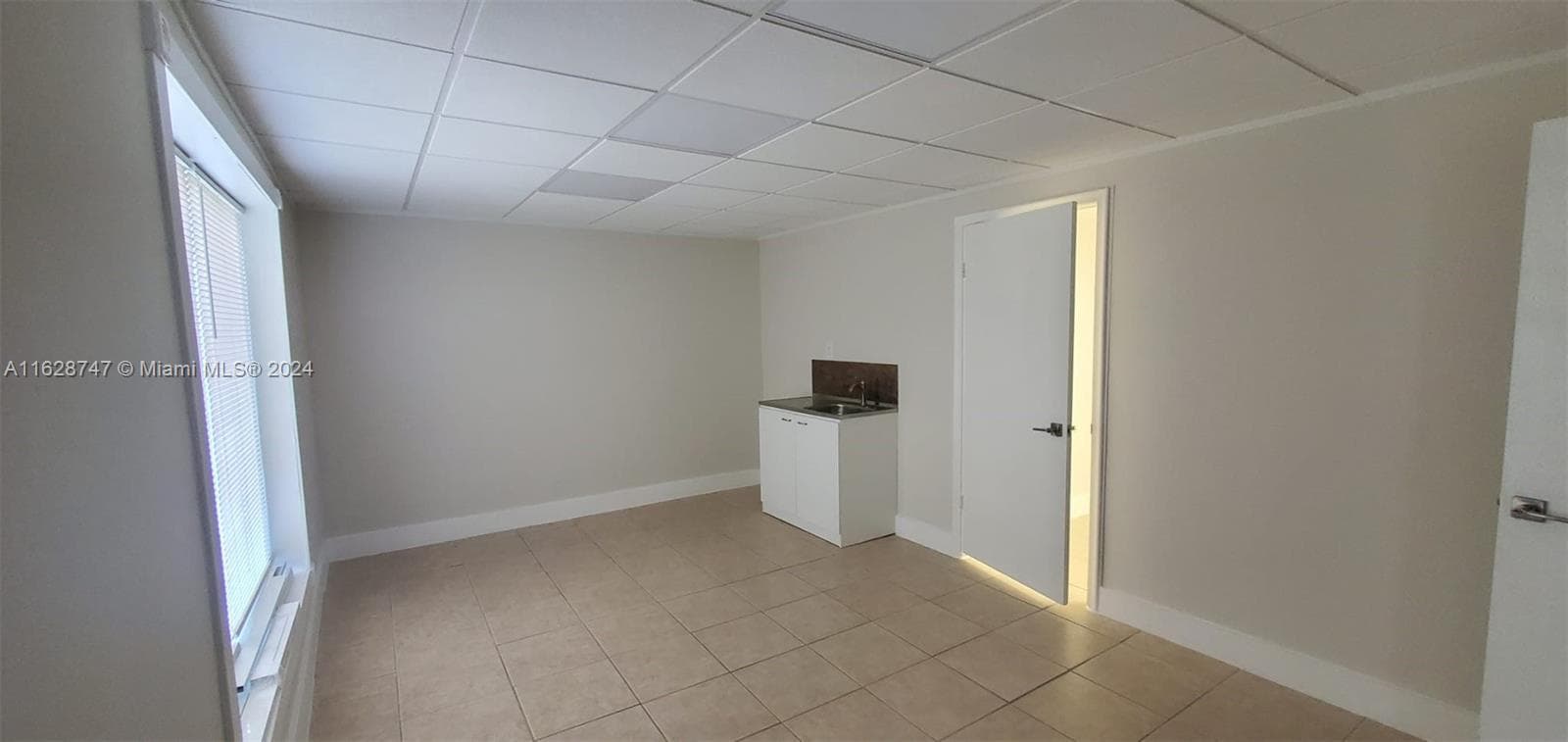 186 Westward Dr, Miami Springs FL 33166 — 7