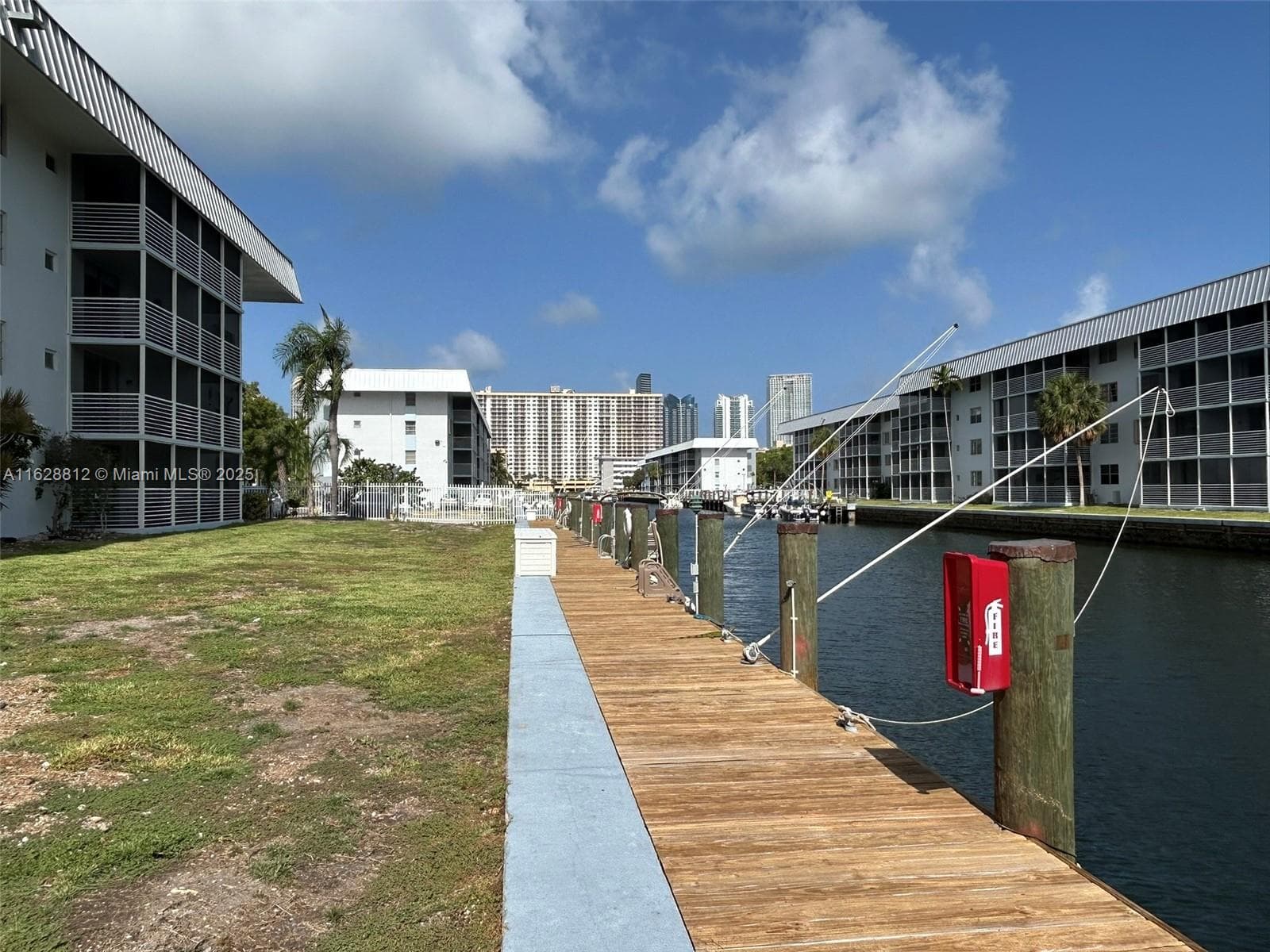 3600 NE 170th St # 411, North Miami Beach FL 33160 — 1