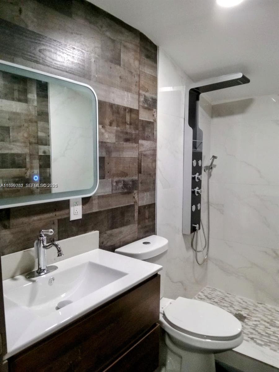 2720 NW 29th St # 2720, Miami FL 33142 — 3