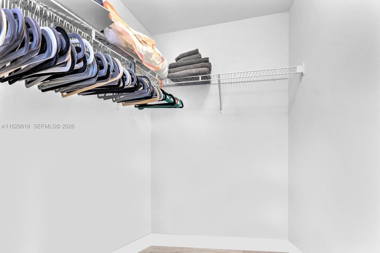 121 NE 34th St # 905, Miami FL 33137 — 22
