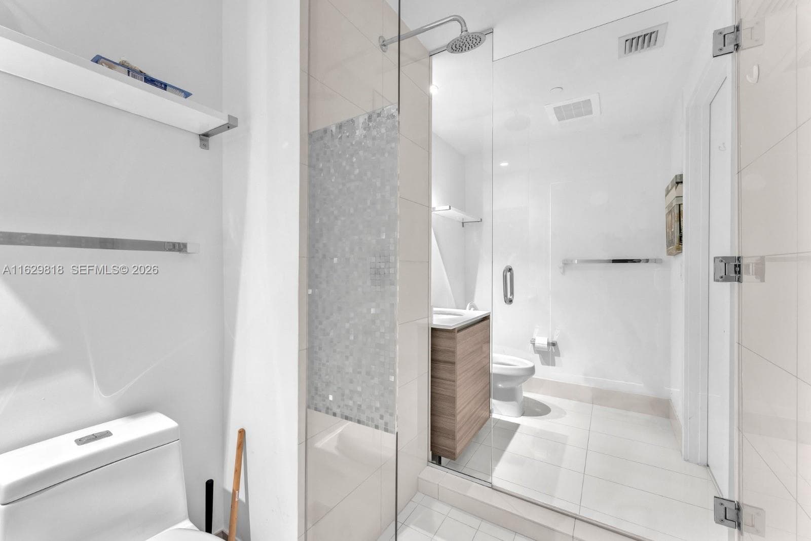 121 NE 34th St # 905, Miami FL 33137 — 10