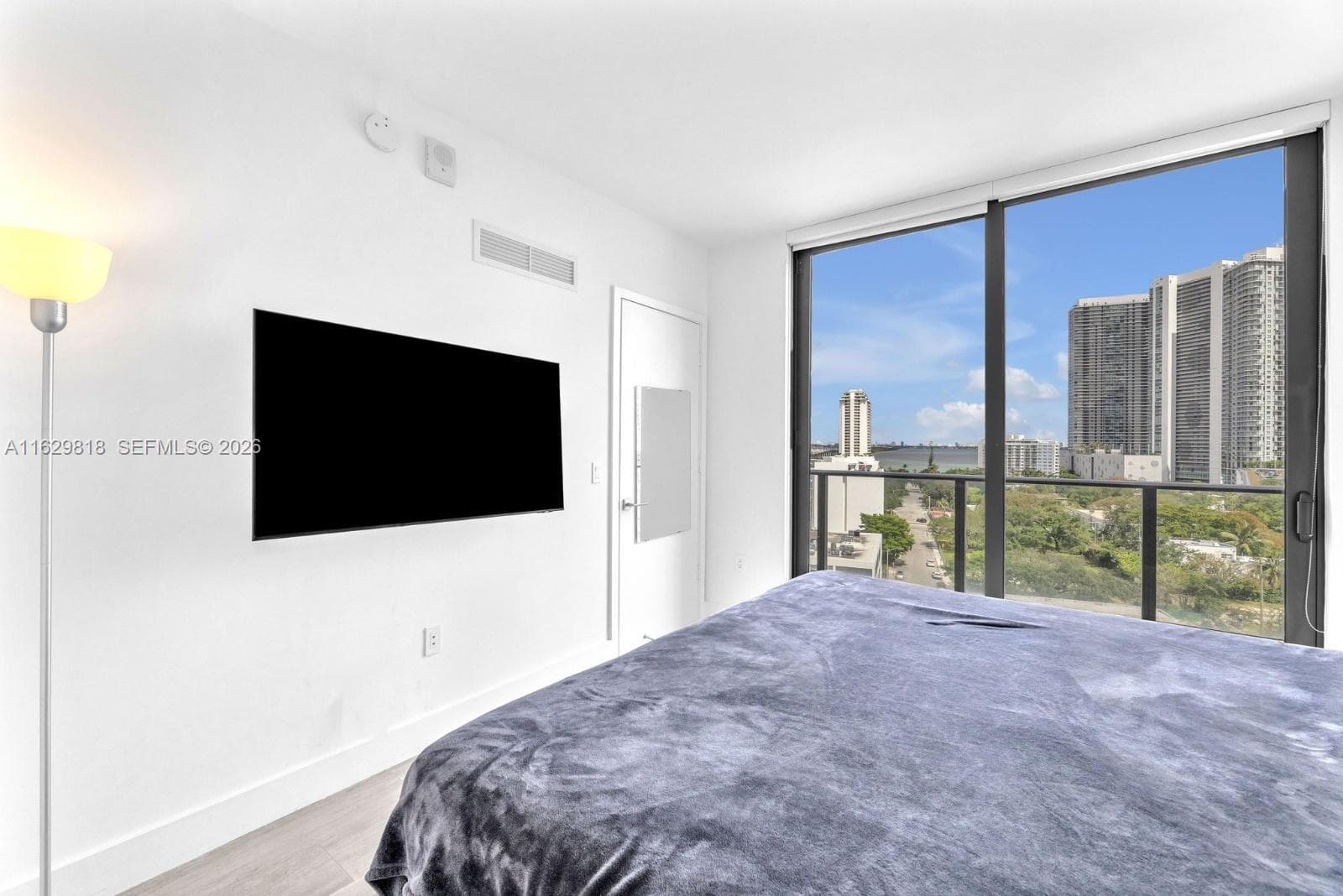 121 NE 34th St # 905, Miami FL 33137 — 19