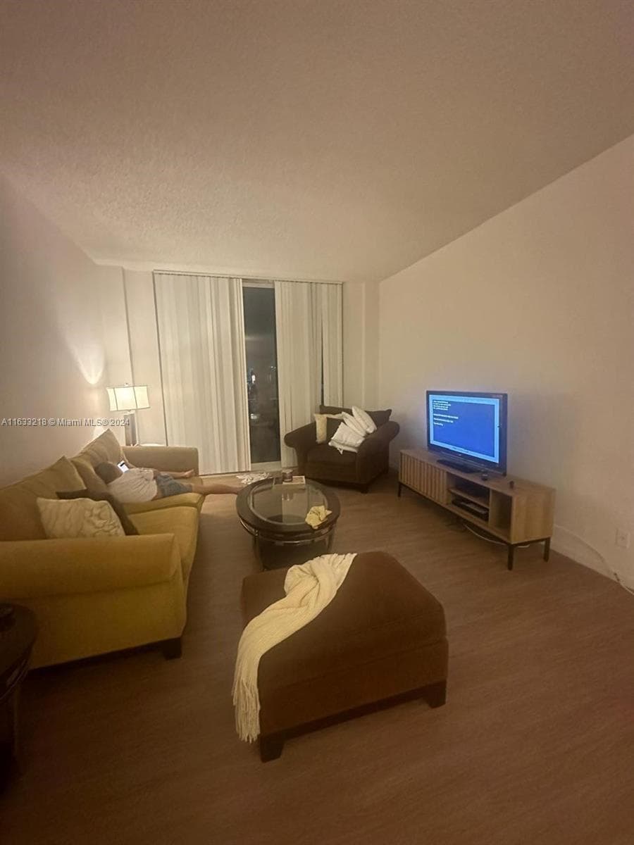 19380 Collins Ave # 7, Sunny Isles Beach FL 33160 — 13